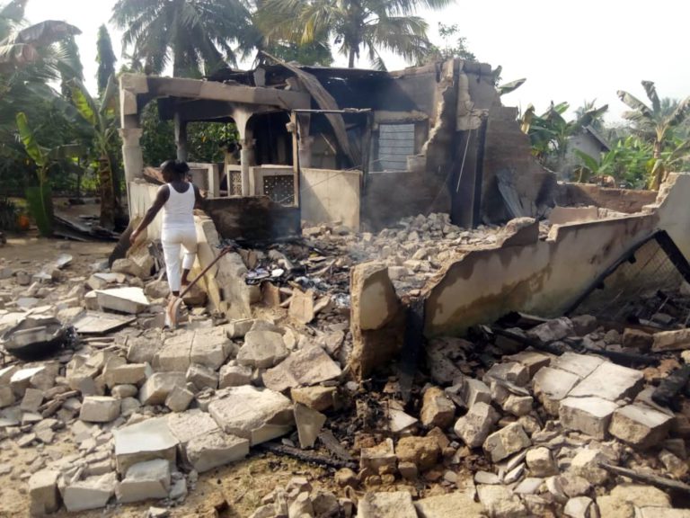 Fire Wreck Down 4-Bedroom Apartment at Assin Edubease