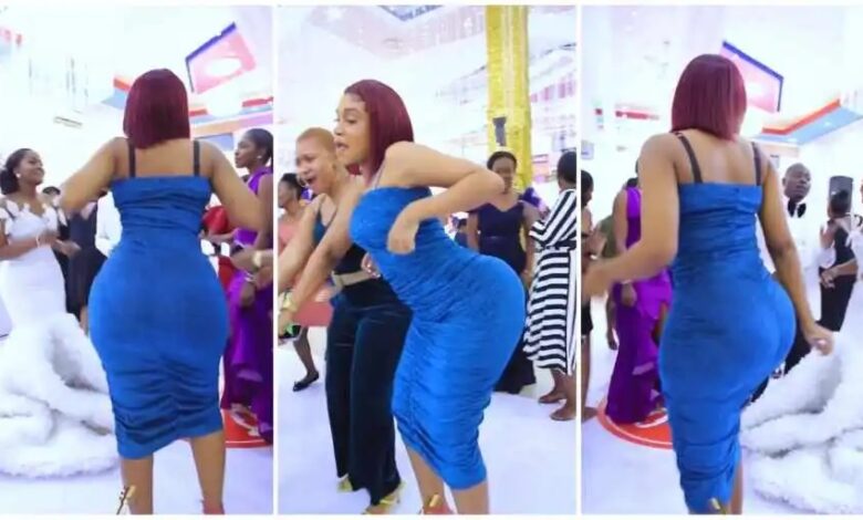 Curvy Lady Steals Show At wedding, Scatters Dance Floor With Waist Moves [Watch]