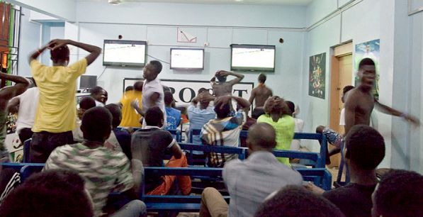 Ghanaians React To 10% Withholding Tax (Watch)
