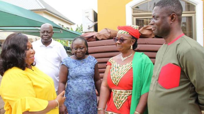 Former Deputy Commissioner of GRA empowers over 40 students in Asante Akyem Wenchi