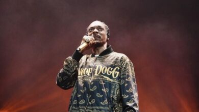 Snoop Dogg fumes at Grammys