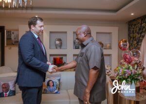 John Mahama meets delegation from German SPD Party
