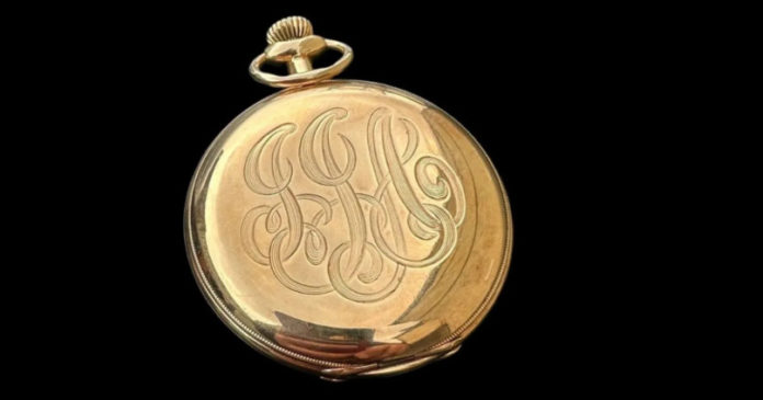 Titanic gold pocket watch sells for £900,000
