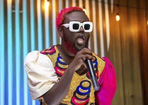 DJ Azonto sends inspiring message to Medikal amid divorce drama