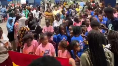Afronita and Abigail receive rousing welcome in Ghana