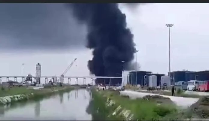 Fire guts Dangote Petroleum refinery