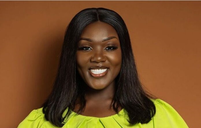 Tima Kumkum honored at Emerging Entertainers Awards Africa
